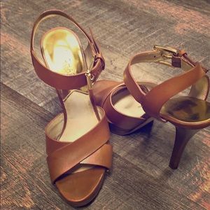 Michael Kors 5” platform heel